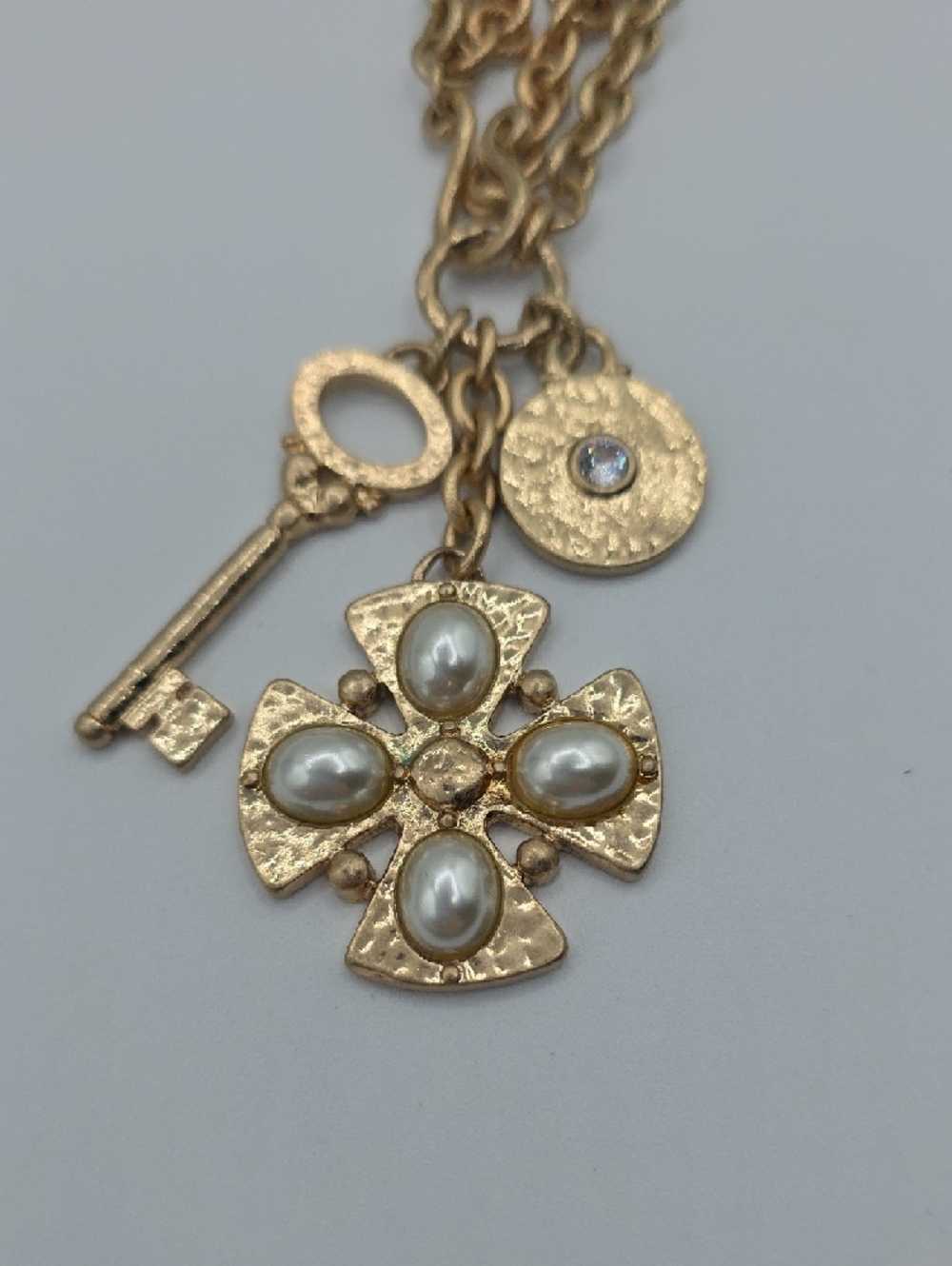 Chico's Pearl & Gold Charm Pendant Necklace - Ivory Pearls - Picture 3 of 9
